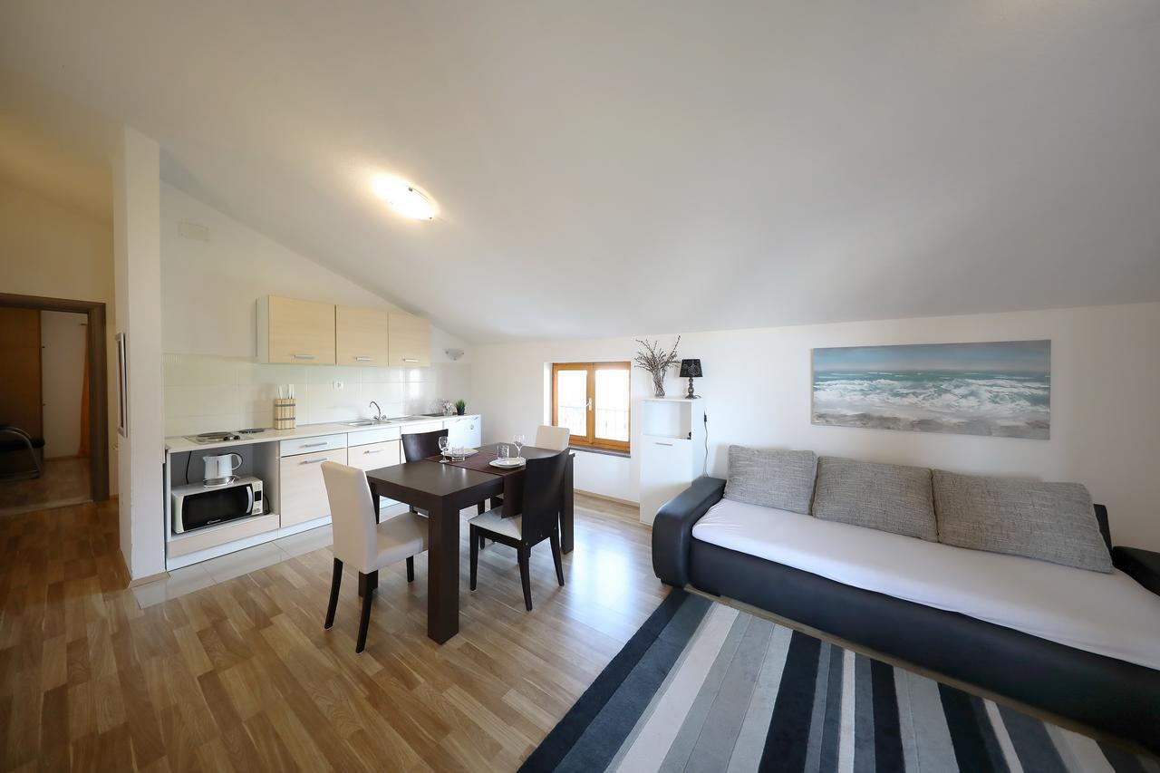 Mareta Apartment *